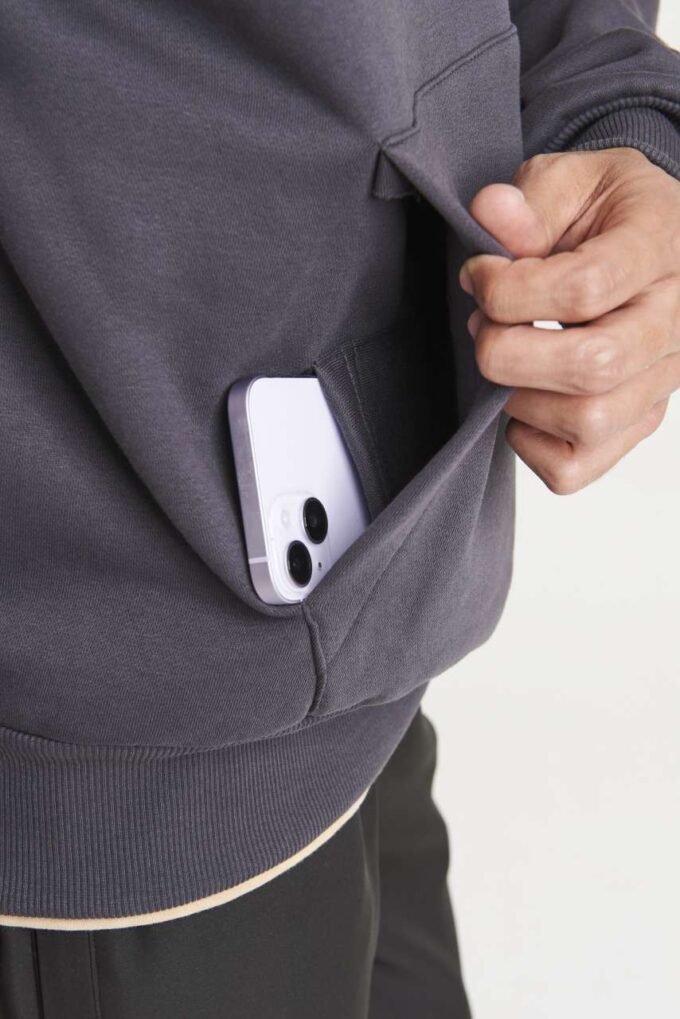 SIGNATURE HEAVYWEIGHT HOODIE - Image 8