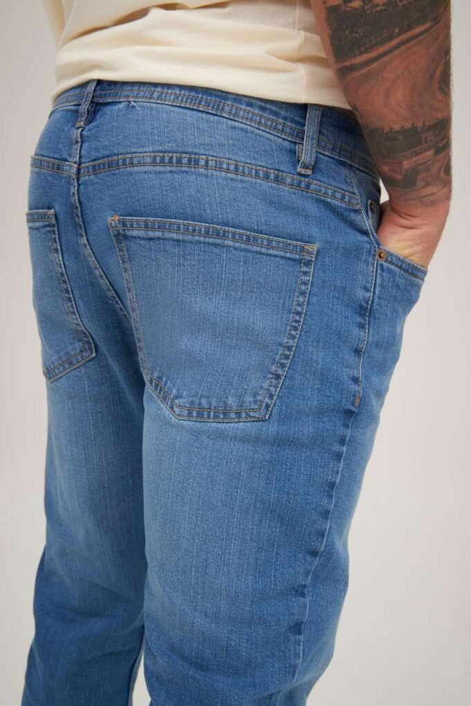LEO STRAIGHT JEANS - Image 4