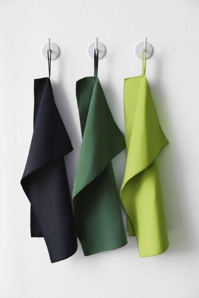 SOL'S ATOLL 30 - MICROFIBRE TOWEL - Image 3